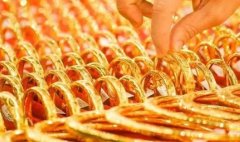 Giá vàng thế giới lao dốc, giá vàng nhẫn trong nước tiếp tục giảm