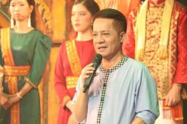 'Ông hoàng hài kịch' từng kiếm 2,5 cây vàng/đêm, U70 vẫn lẻ bóng, nhận con nuôi