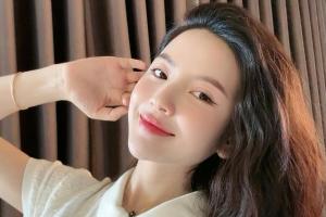 Fanpage Chu Thanh Huyền quảng cáo thổi phồng công dụng: Trẻ ra chục tuổi, chống nắng tế bào gốc?