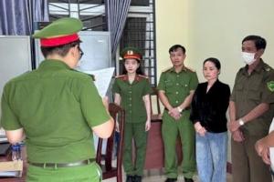 Nữ giám đốc sản xuất hàng ngàn sản phẩm thảo dược giả vừa bị bắt ở Đắk Lắk: Từng nổ sẽ tặng 300 căn biệt thự cho đại lý xuất sắc