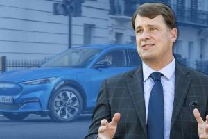 Vận đen của Ford: Lỗ 12 tỷ USD sau 2 năm làm xe điện, đến mảng xe xăng cũng điêu đứng vì thu hồi, sửa chữa triền miên
