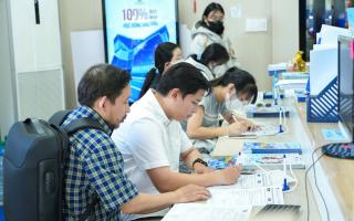 Nhiều trường ĐH công bố điểm sàn xét tuyển thấp bất ngờ