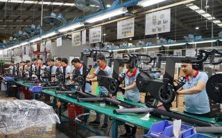 Chỉ số PMI của Việt Nam tăng tích cực, vượt 50 điểm sau 4 tháng