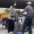 Hà Nội: Xử phạt người phụ nữ bán trà đá đuổi cô gái ở khu vực Bến xe Mỹ Đình