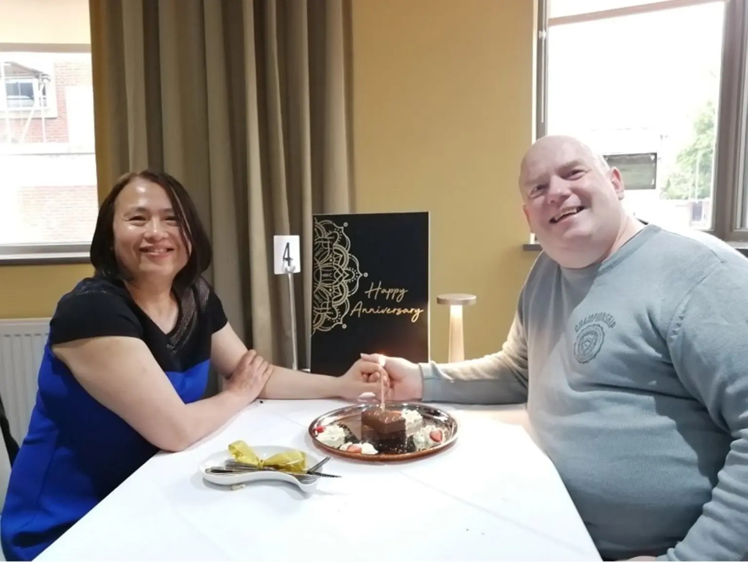 Bất ngờ sống lại sau khi tim ngừng đập, người đàn ông thốt lên: Thế giới bên kia thật đáng kinh ngạc!