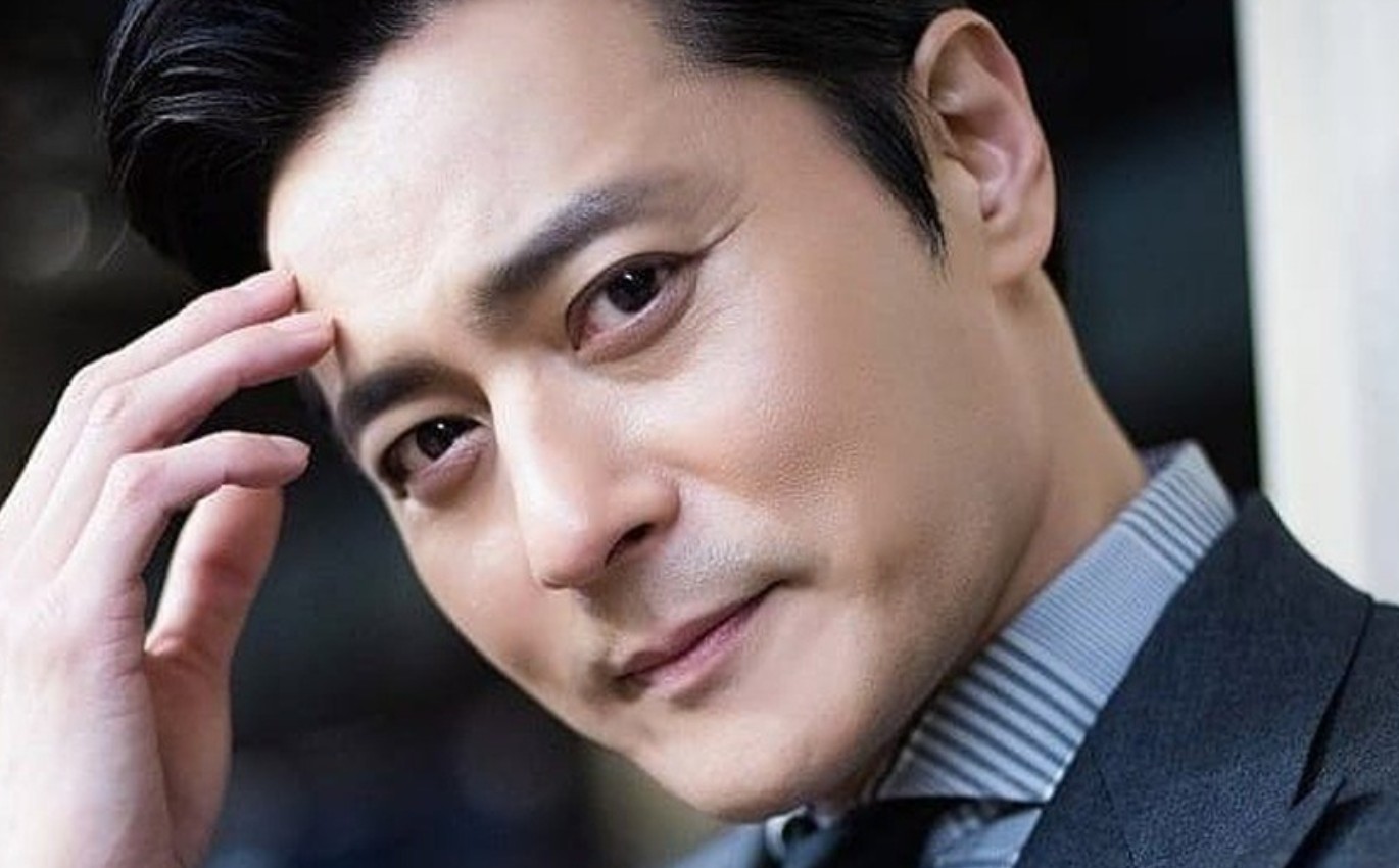 Chấn động showbiz Hàn: Jang Dong Gun và bạn thân bị rò rỉ 700 tin nhắn mua dâm, mở tiệc thác loạn