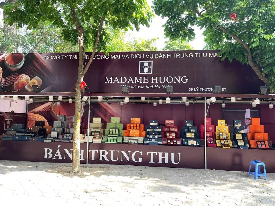 Hé mở về doanh nghiệp có 5 lao động đứng sau thương hiệu bánh trung thu Madame Huong