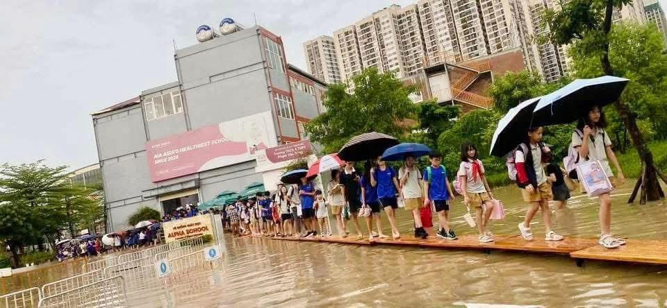 Sở GD&ĐT Hà Nội nói gì khi không cho học sinh nghỉ học sớm?