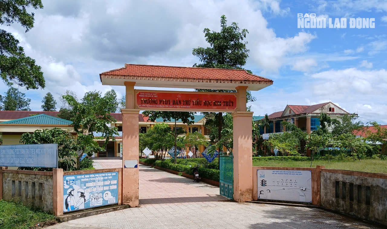 NÓNG: Vụ 40 học sinh nhập viện, bánh tày dương tính với vi khuẩn gây ngộ độc