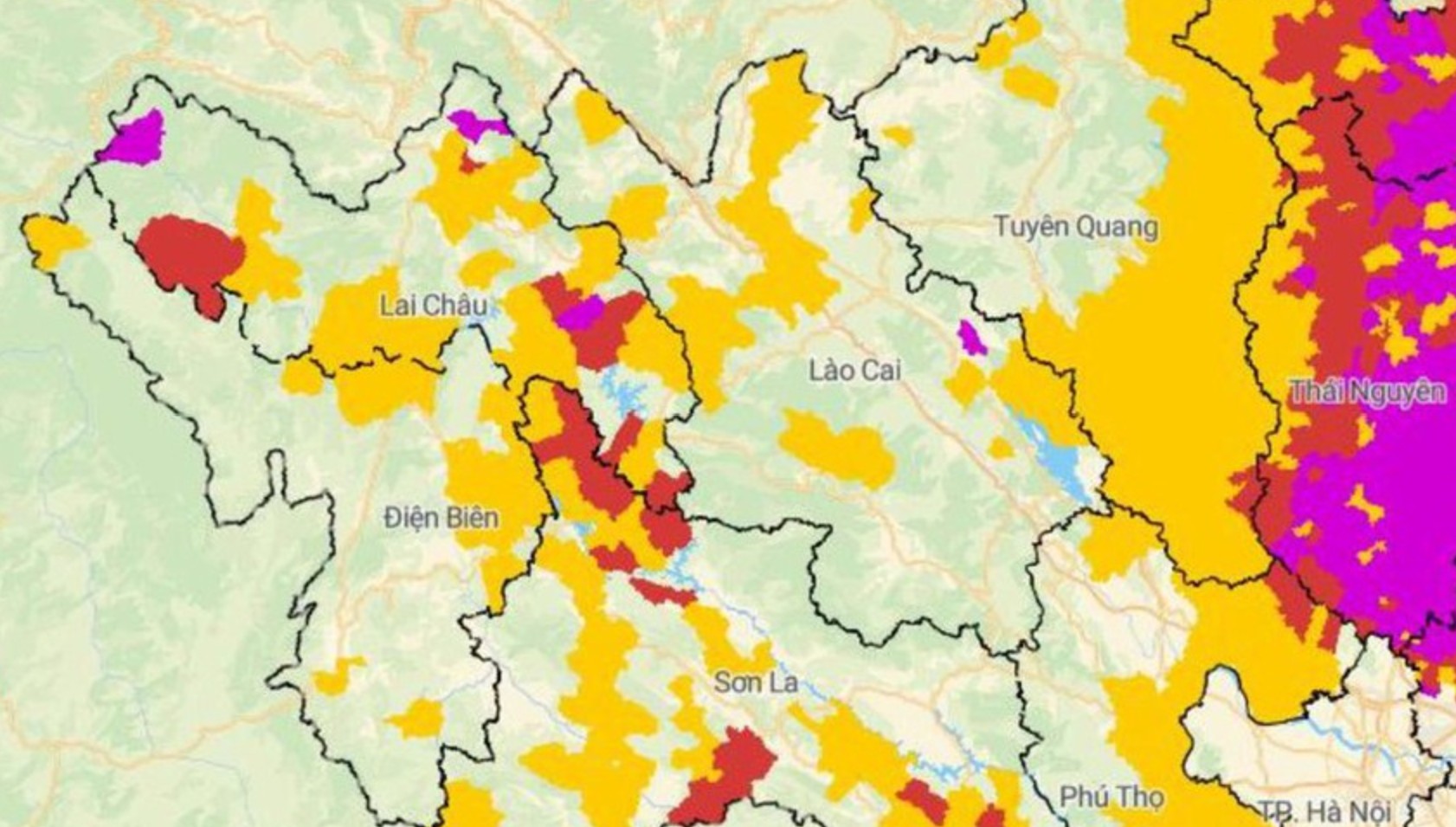 Thông báo khẩn tới 13 tỉnh, thành phố