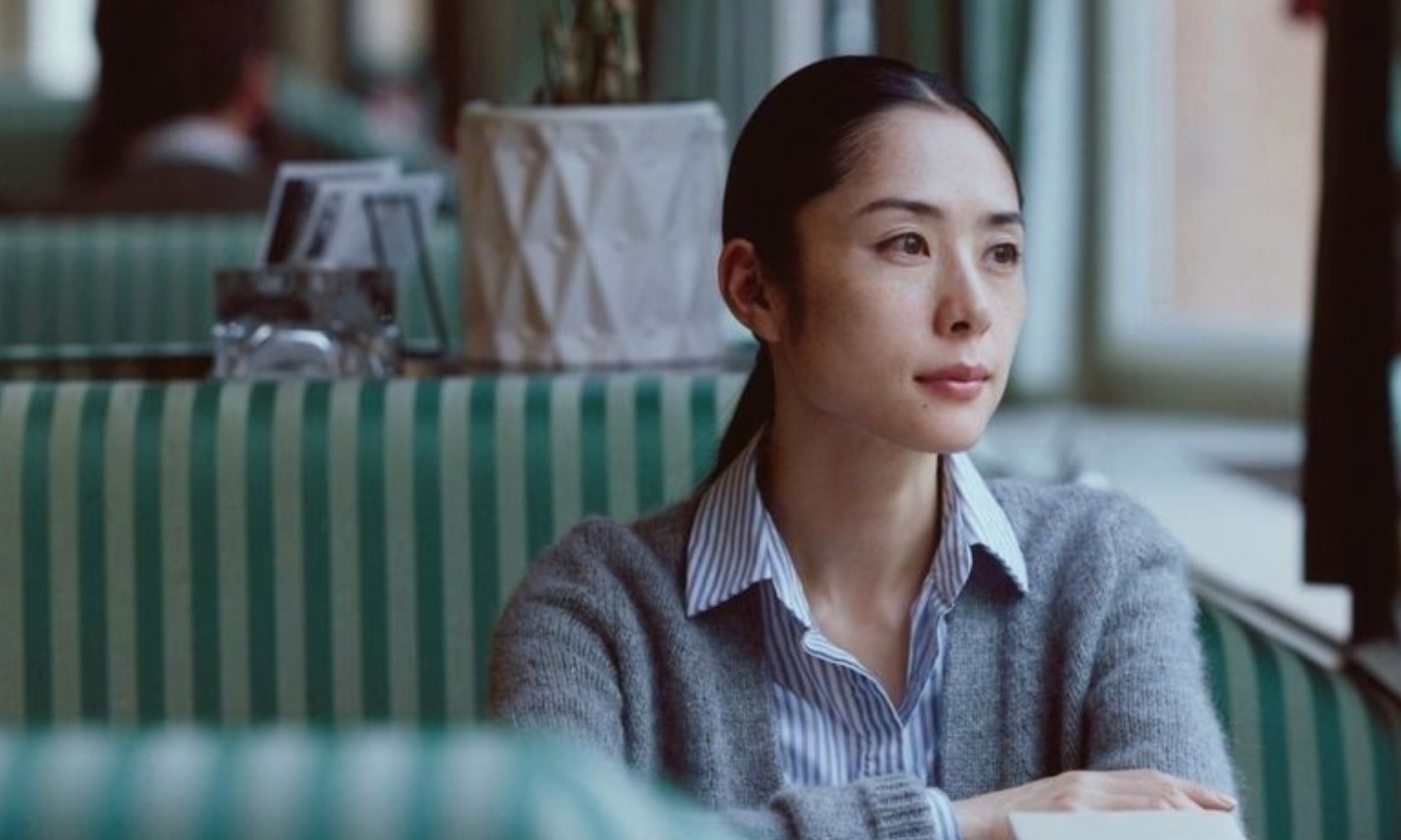 Dốc tiền tiết kiệm 10 năm mua nhà cho con, chứng kiến 1 cảnh người mẹ quyết định: Con tự lo thân, mẹ không chi 1 đồng nào nữa