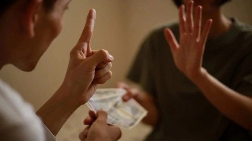 Bán đất giá 95 triệu đồng bằng giấy viết tay, giờ đất lên cả tỷ