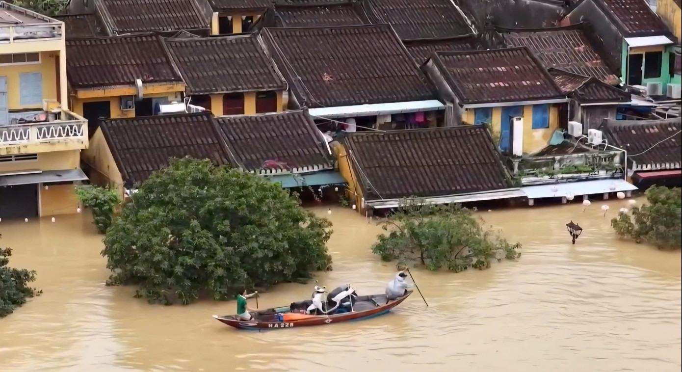 18 người chết, mất tích vì mưa lũ miền Trung, Đà Nẵng thiệt hại nặng nhất