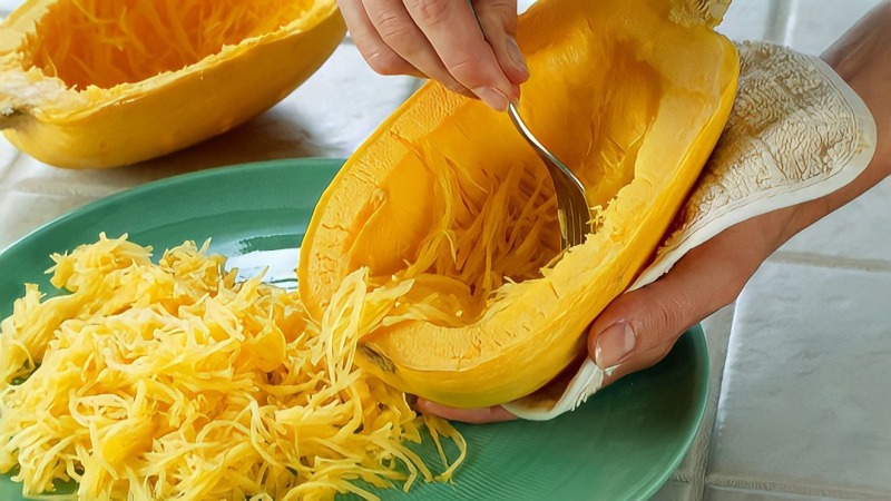 Quả này ruột toàn sợi, giá lên đến 150.000 đồng/kg: Người dân mua rào rào, khen ngon tới tấp