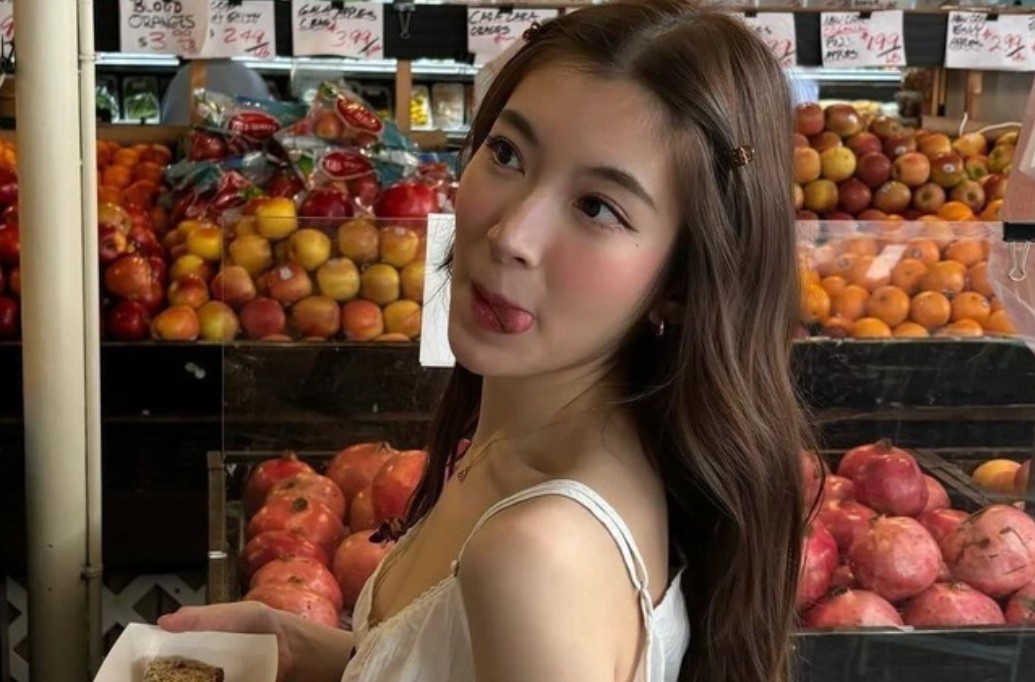 Vì sao người thông minh không bao giờ rung chân khi giao tiếp?