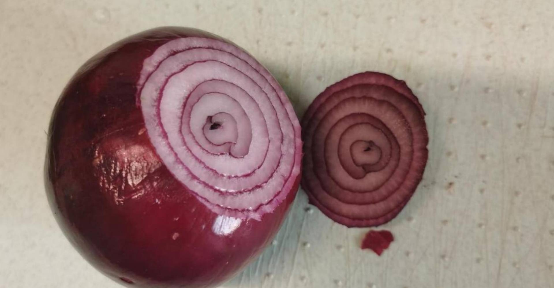 Mẹo sử dụng hành tây: 4 Công dụng thần kỳ không thể bỏ qua trong cuộc sống hàng ngày