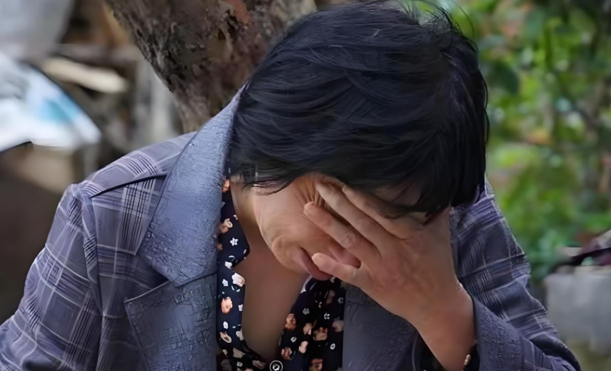 Mẹ Hà Nội bán vàng cho con du học: Duy trì giá trị giáo dục dài hạn