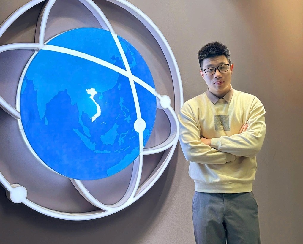 Nam sinh Hoàng Đăng Khoa trúng tuyển Viện Hàng không Vũ trụ Viettel trước khi tốt nghiệp