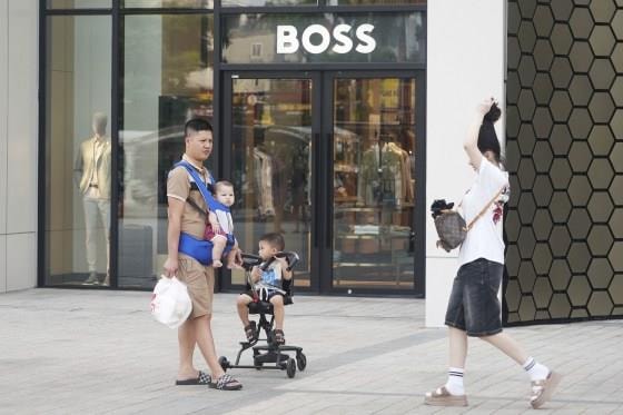 Tỷ suất sinh Việt Nam giảm sâu , cảnh báo giảm tiếp trong 5 thập kỷ tới