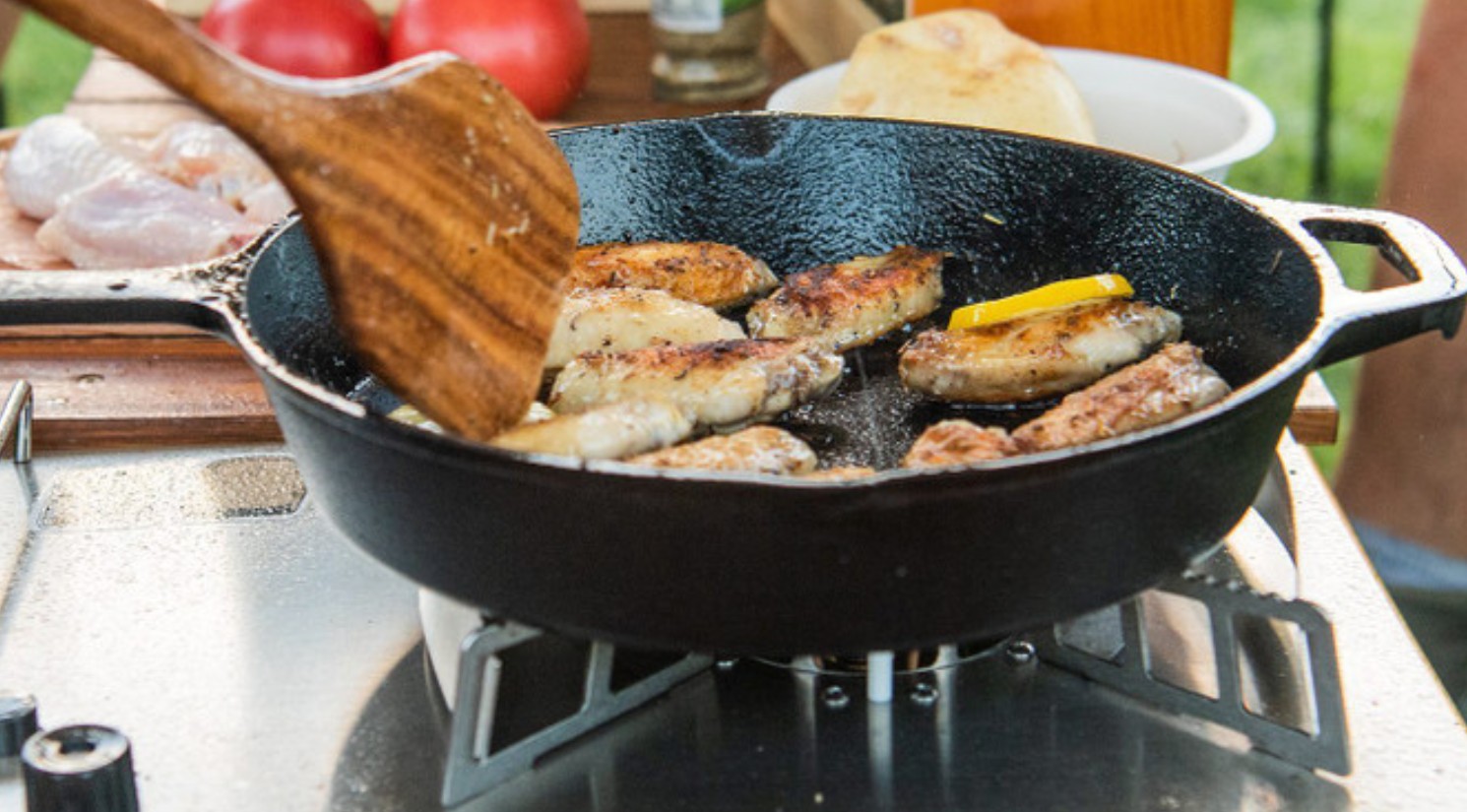 Tổn thương não do kí sinh trùng dễ nhầm lẫn với u não và cách phòng tránh hiệu quả