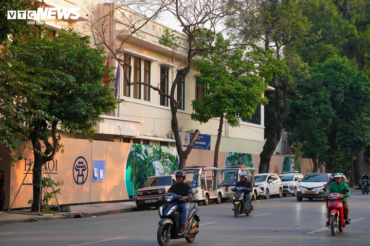 Nhà ven Hồ Gươm di dời , người thu gom phế liệu Kiếm tiền triệu mỗi ngày Nhà ven Hồ Gươm di dời , người thu gom phế liệu Kiếm tiền triệu mỗi ngày