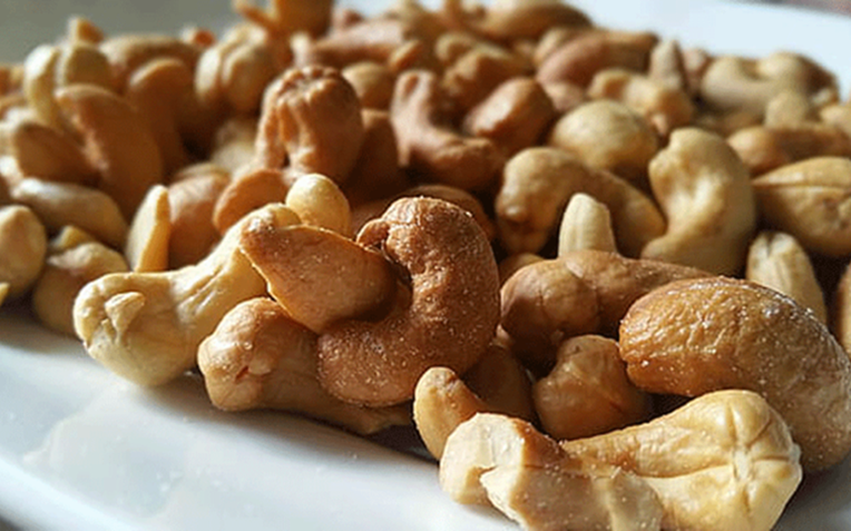 7-thuc-pham-doc-hai-nuoi-duong-te-bao-ung-thu-ma-ban-nen-tranh-2489.html