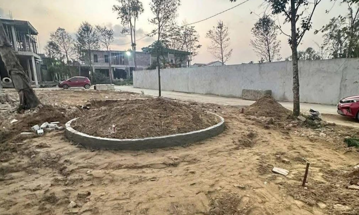 Mua đất xây nhà nhưng bất ngờ có mộ tổ họ Lê: Sự việc gây xôn xao Tại Nghệ An