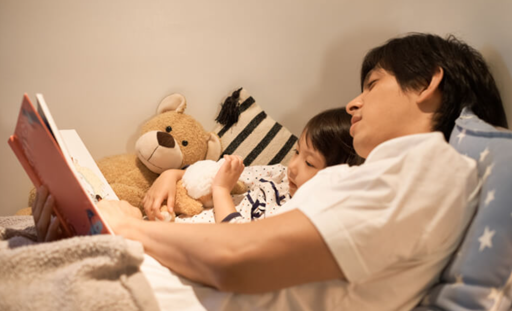 1 hành động của con khiến bố mẹ thấy sao mà mệt với phiền thế nhưng đằng sau lại chứa nhiều ẩn ý hơn chúng ta tưởng!