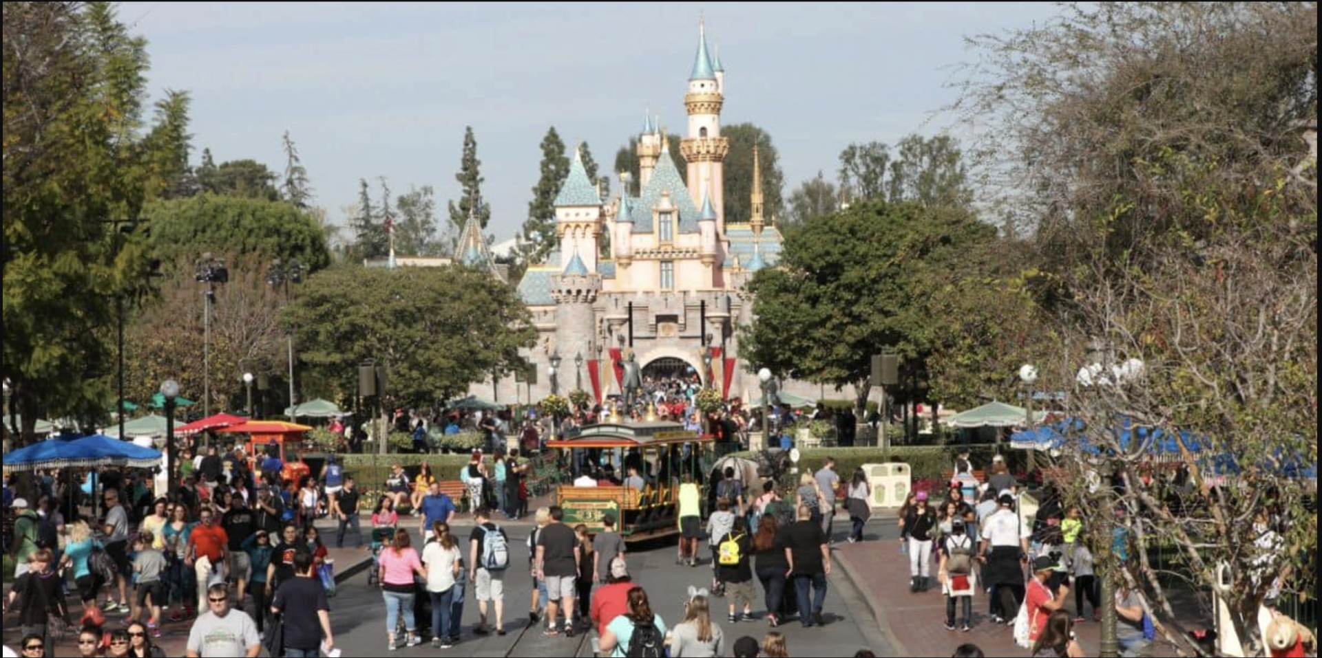 Dịch sởi tại Disneyland 2026 gây lo ngại , giới chức y tế phát cảnh báo khẩn cấp