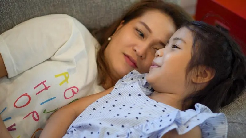 Những bậc cha mẹ tồi tệ nhất thường gieo rắc 3 quan niệm này cho con cái