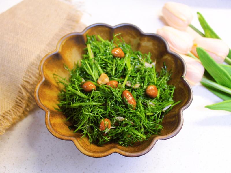 Không phải sữa, đây mới là rau giàu canxi gấp 5 lần trứng, rất sẵn vào mùa xuân