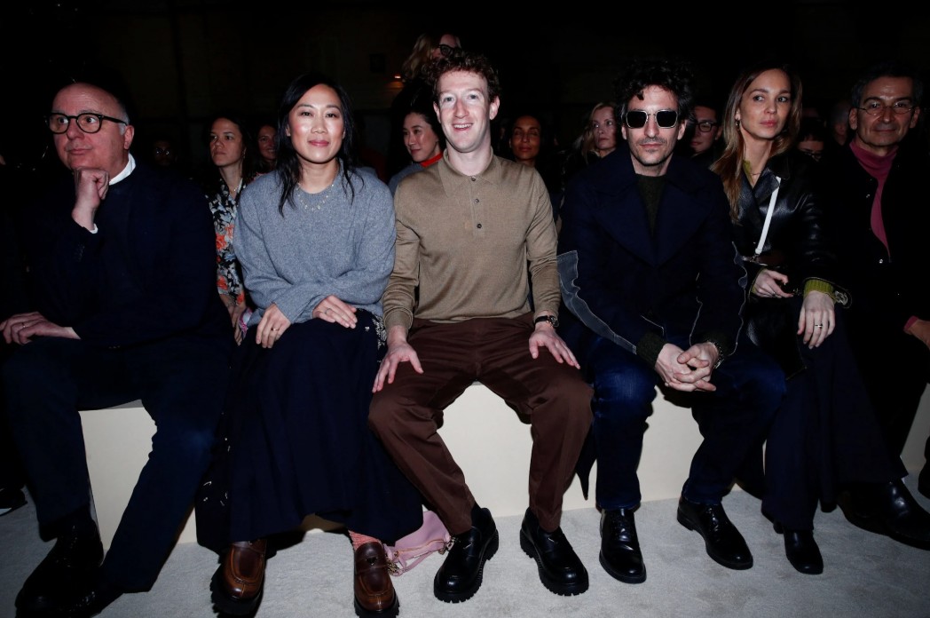 Vợ chồng Mark Zuckerberg thay đổi sau hơn 20 năm kết hôn