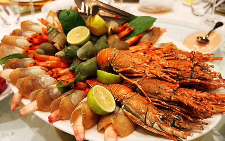 5 Món ăn quen thuộc có vi nhựa gây sốc cho sức khỏe năm 2026