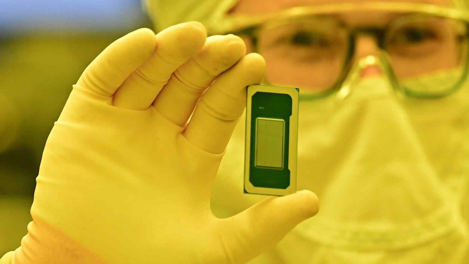 Khủng hoảng CPU 2026: Intel và AMD đối mặt với nhu cầu tăng vọt và giá chip tăng sốc