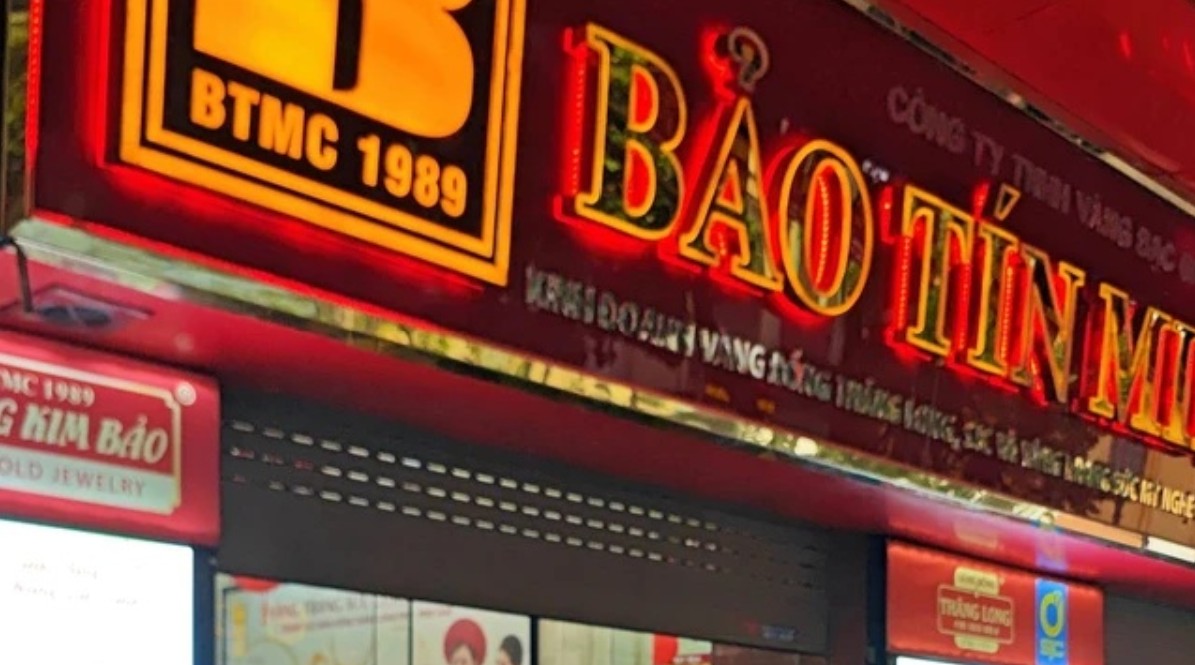 Bảo Tín Minh Châu ra thông báo quan trọng: Hé lộ lý do công an xuất hiện tại các cơ sở; chốt thời gian mở cửa đón khách trở lại