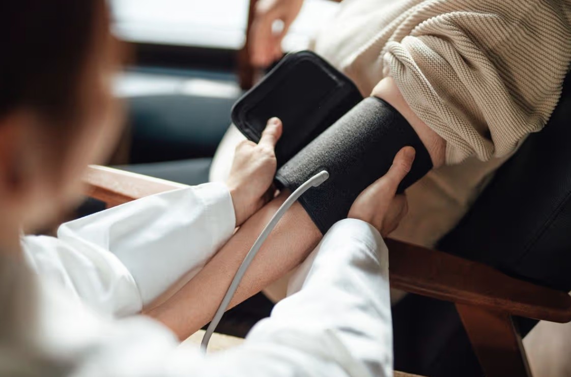 Huyết áp cao “rất sợ” 1 loại nước: Chỉ 250ml mỗi ngày là thấy tác dụng