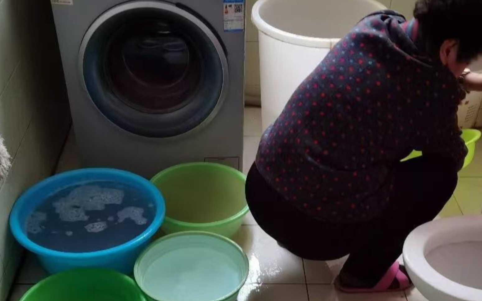 5 thói quen tiết kiệm từng bị chê “keo kiệt” nhưng giúp tôi có khoản dự phòng đủ dùng khi gặp biến cố