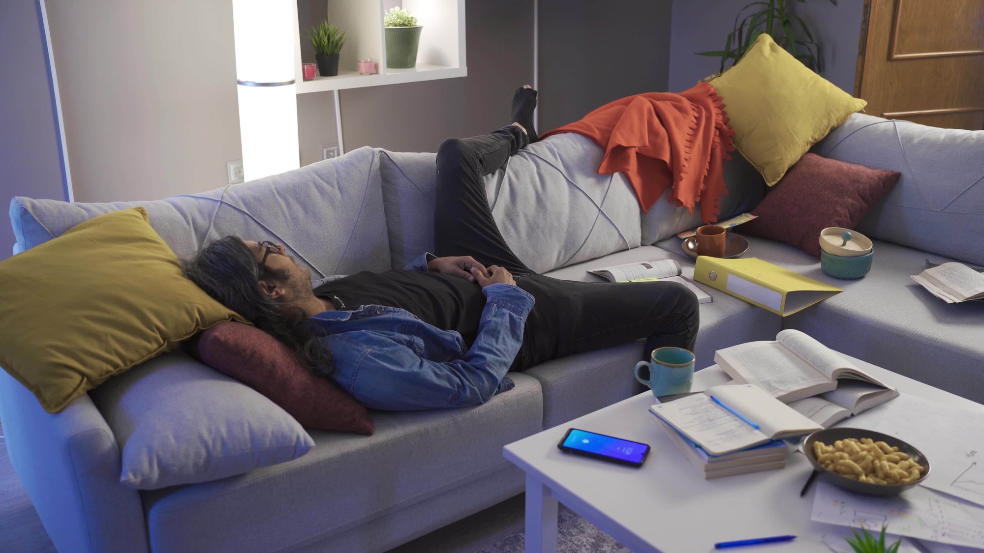 Người đàn ông tuyên bố nghỉ hưu ở tuổi 37: sự thay đổi sau 3 tháng khiến người cha già phải cầu cứu chuyên gia