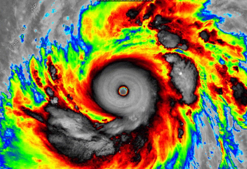 Siêu bão Sinlaku 2026: Sức mạnh và khoảng cách đến biển Đông bao xa?