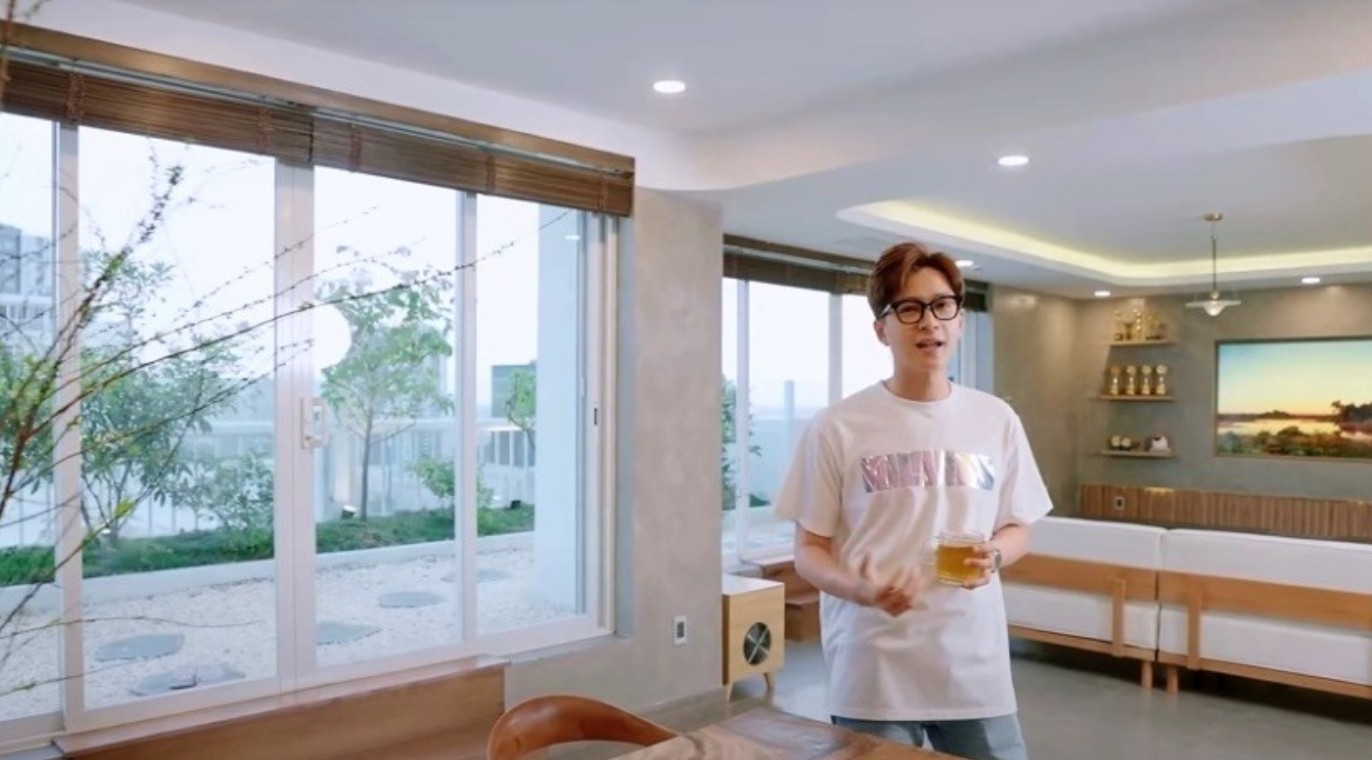 Nam thần showbiz U40 vẫn độc thân: Sở hữu khối tài sản kếch xù, ở penthouse đập thông sang chảnh