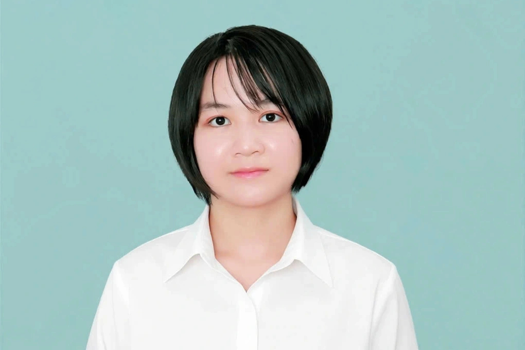 Profile nữ thủ khoa lớp 10 đạt điểm tuyệt đối 30/30: Có hệ thống cũng không dám đỉnh thế này!
