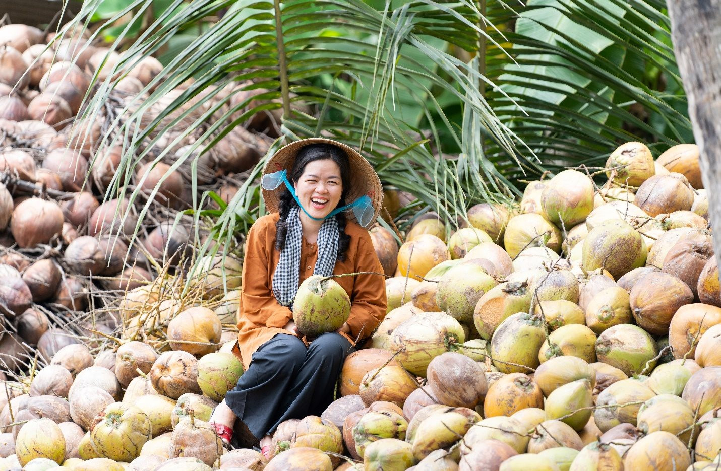 ban-dua-nha-dam-trai-cay-khap-the-gioi-dn-viet-thu-hon-8200-ty-dong-loi-nhuan-tang-72-sau-6t2026-2615.html